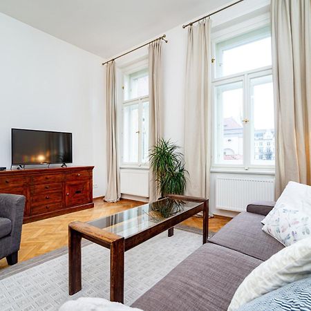 Quiet Apartment In The Old Town Praga Zewnętrze zdjęcie