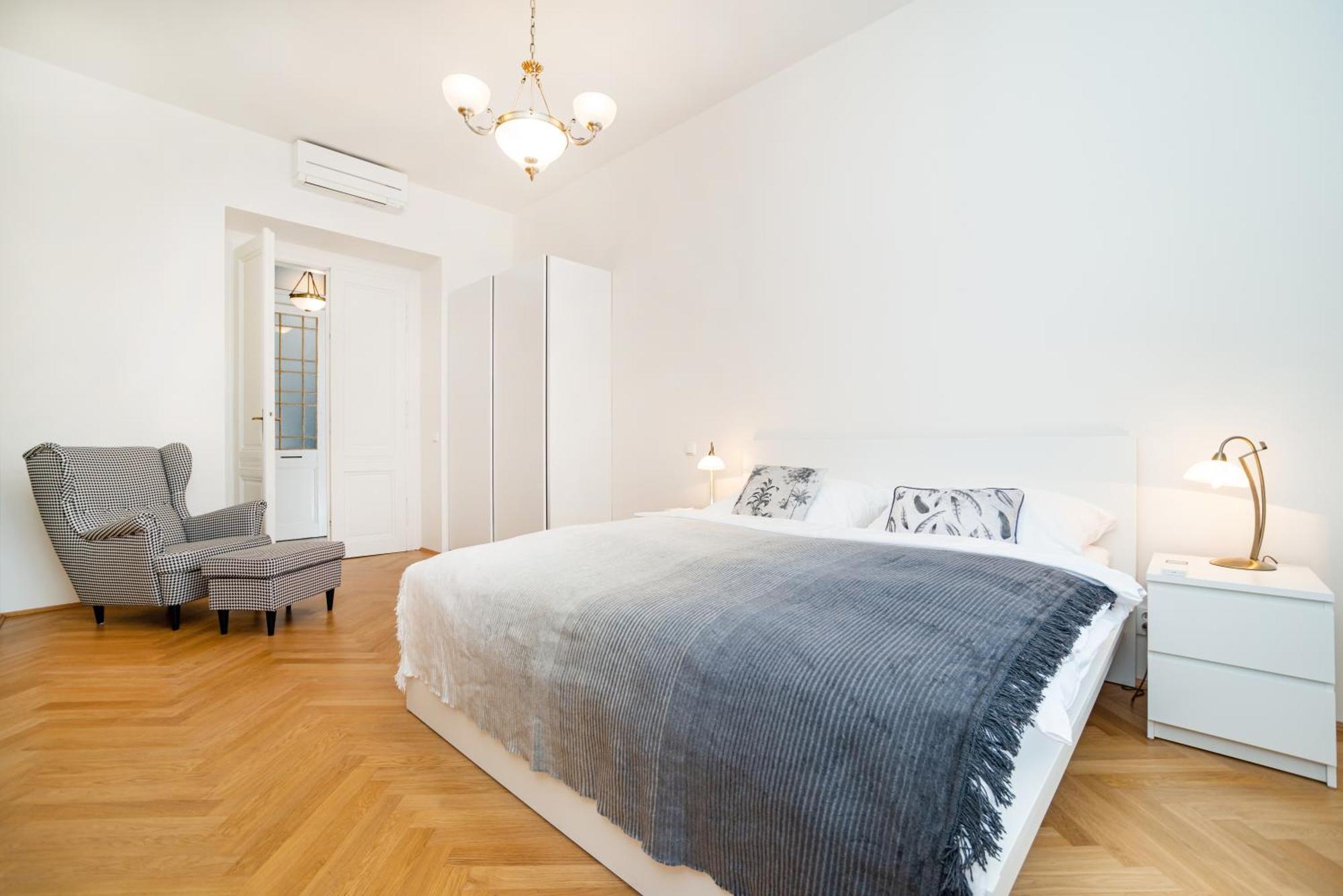 Quiet Apartment In The Old Town Praga Zewnętrze zdjęcie