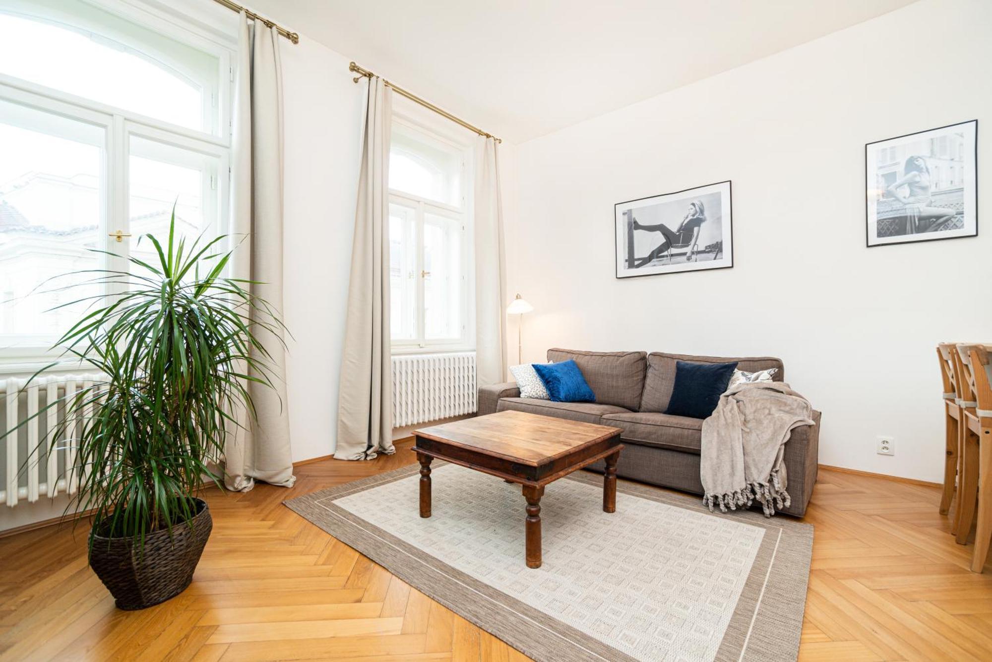 Quiet Apartment In The Old Town Praga Zewnętrze zdjęcie