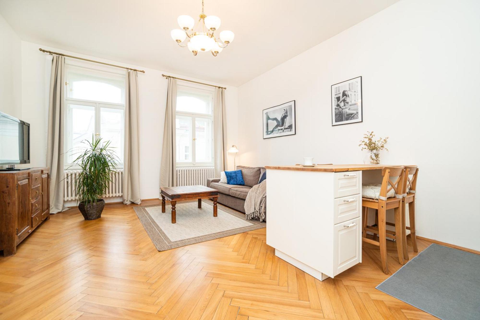 Quiet Apartment In The Old Town Praga Zewnętrze zdjęcie